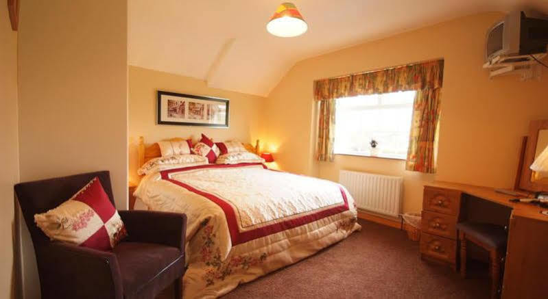 Ashbrook B&B Dunrine Kültér fotó
